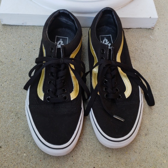 Vans Shoes - Women's Vans